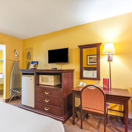 Americas Best Value Inn Of Elk City Ngoại thất bức ảnh