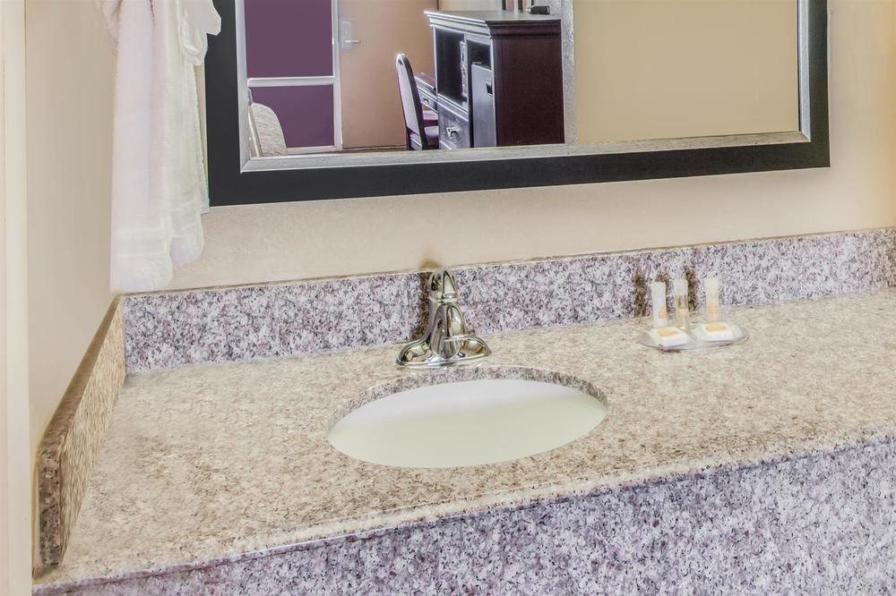 Americas Best Value Inn Of Elk City Ngoại thất bức ảnh