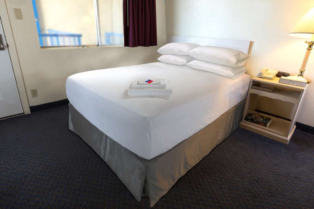 Americas Best Value Inn Of Elk City Phòng bức ảnh