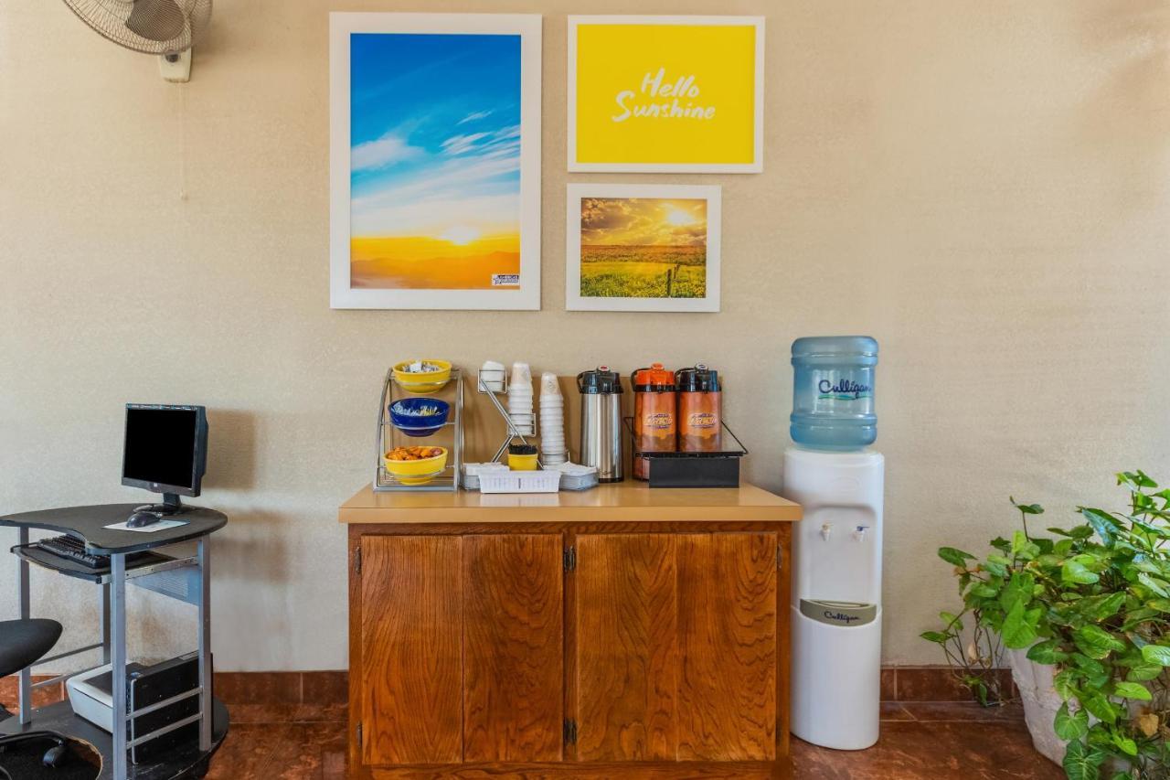Americas Best Value Inn Of Elk City Ngoại thất bức ảnh
