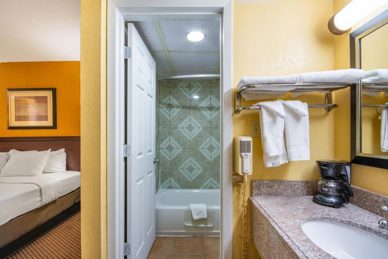 Americas Best Value Inn Of Elk City Ngoại thất bức ảnh