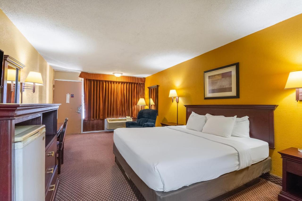 Americas Best Value Inn Of Elk City Ngoại thất bức ảnh